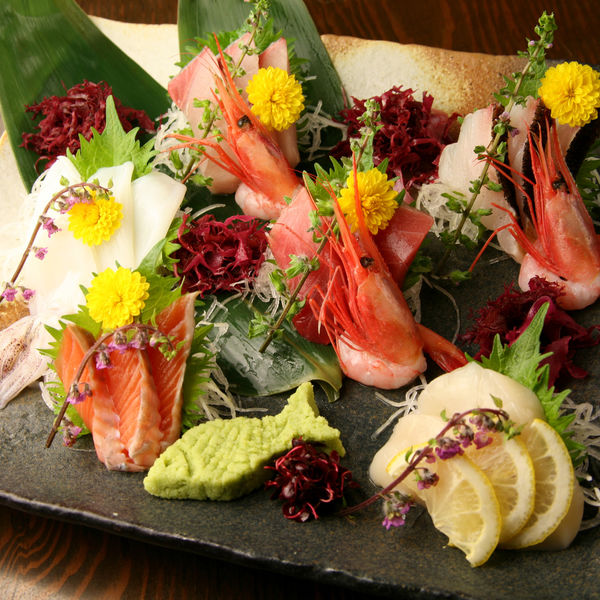 成田の居酒屋では新鮮な刺身をご提供しております